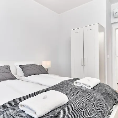 Mieszczanska By Renters Apartman *